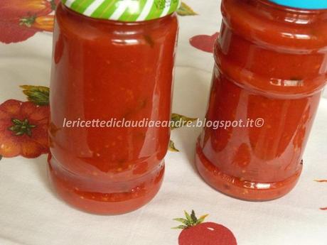 Salsa di pomodoro veloce fatta in casa