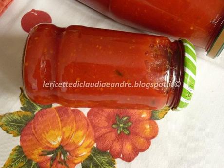 Salsa di pomodoro veloce fatta in casa