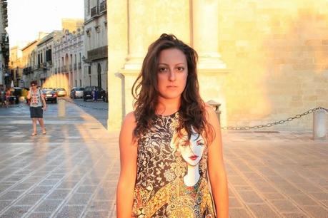 Una donna e la sua tigre in quel di Lecce - OUT-FIT