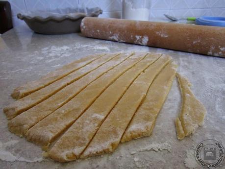 crostata con crema di nocciole