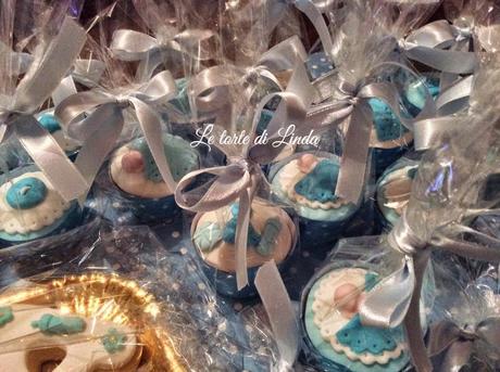 Cupcakes e biscotti decorati Battesimo