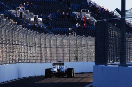 Lewis-Hamilton_PL_GP_Russia_2014