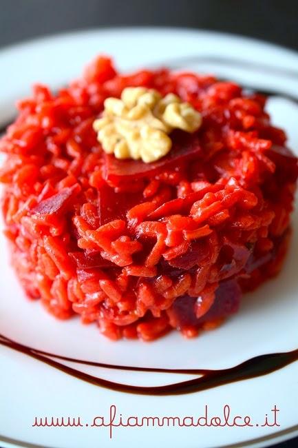 Risotto alla rapa rossa e noci