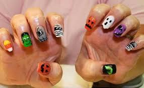 halloween nail art