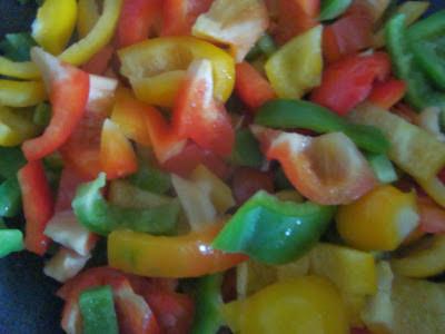 Torta salata tonno e peperoni, arcobaleno di gusto