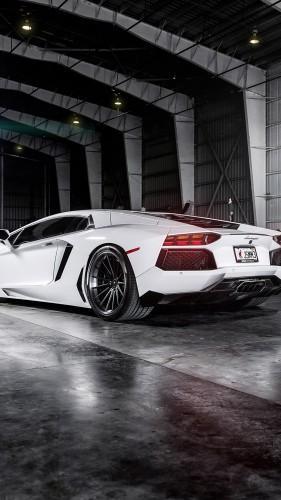 Ecco tre sfondi per iPhone 6/6 Plus e iPhone 5/5S/5C Lamborghini-iPhone 6 plus