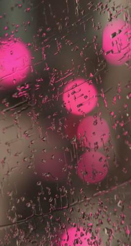 Rain On Glass Pink Lights-iphone. 5s
