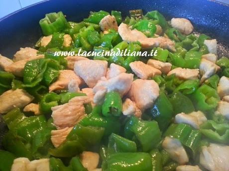 Bocconcini di Pollo con Peperoni Friggitelli