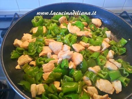 Bocconcini di Pollo con Peperoni Friggitelli