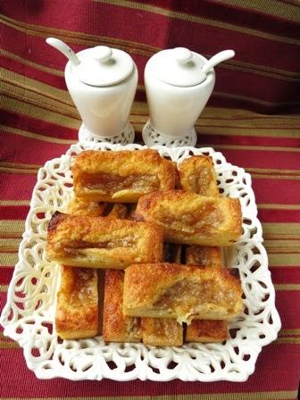 Mini plum cake alla marmellata di mele e vaniglia