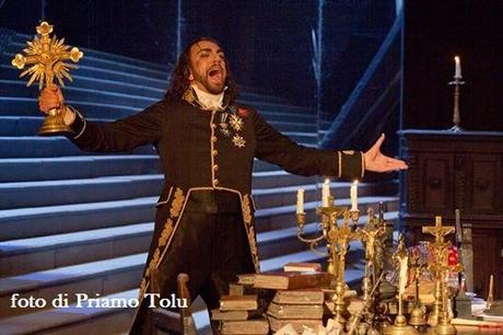 Uno Scarpia perverso e affascinante