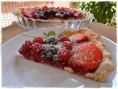 crostata marmellata lamponi fragole ciliegie cioccolato bianco