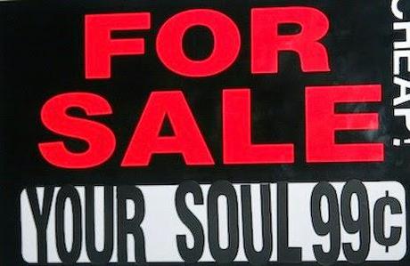 Okkio! In 7.500 hanno venduto l'anima online. Ma non lo sapevano.