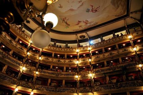 teatro bellini spettacoli