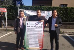 I consiglieri Vittorio Sarchi e Pietro Agostinelli, con l'avvocato Gian Piero Maccapani, Segretario Nazionale del M.I.N.