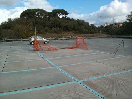 Stazione Nuovo Salario della linea Orte-Fiumicino. Oltre il livello di guardia. Tante foto per ribadire che a Roma chi usa il mezzo pubblico deve essere umiliato