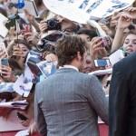 Sam Claflin - autografo ai fan Roma Cinema Festival 2014