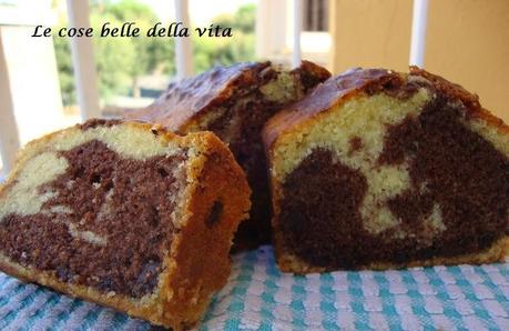 Plum cake alla panna variegato al cioccolato