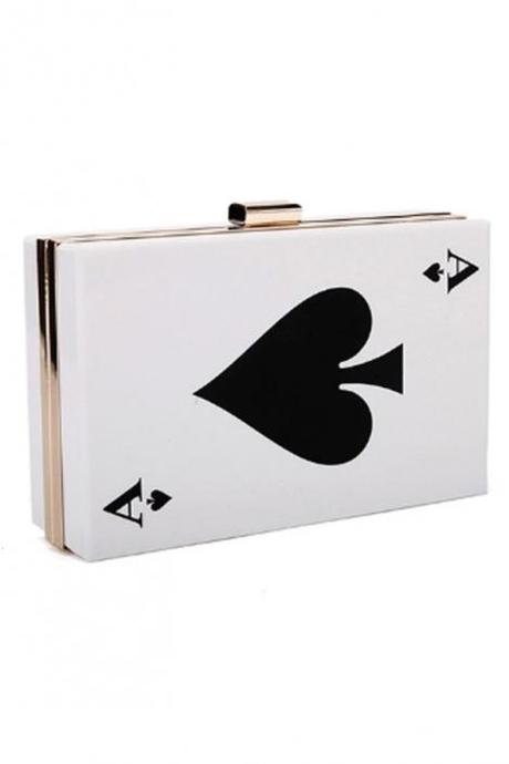 cute-poker-heart-clutch-bag