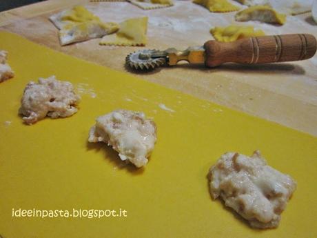 Tortelli di Zucca con Pere e Taleggio in Salsa di Noci