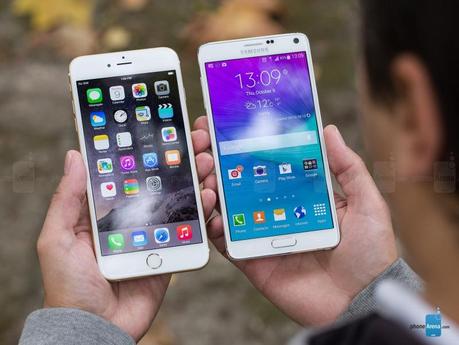 iPhone-6-Plus-vs-Samsung-Galax