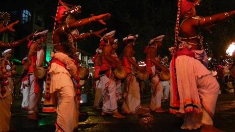 Esala Perahera, Kandy, Sri Lanka, viaggiandovaldi