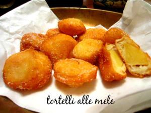 tortelli alle mele