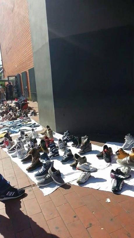 Ponte Mammolo. Venti foto per raccontarvi come può essere ridotto un importante nodo di trasporti urbani in una capitale di un paese del G8. Immagini che dovrebbero fare il giro del pianeta