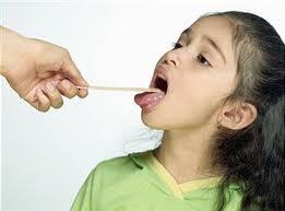 Qualche rimedio naturale per calmare il mal di gola nei bambini