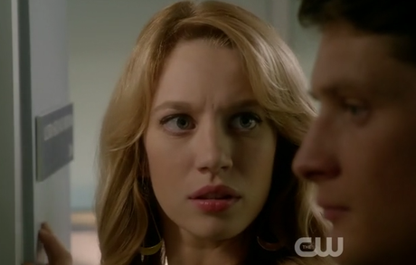 JANE THE VIRGIN [1x02] - CHAPTER TWO