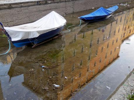 eppure sui Navigli c'è poesia