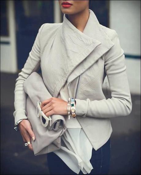 total-white-jacket-purse