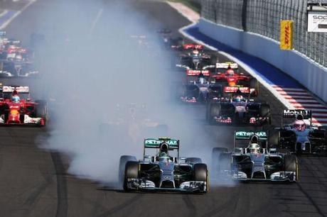 La FIA non forzerà i team a schierare una terza macchina nel finale di stagione