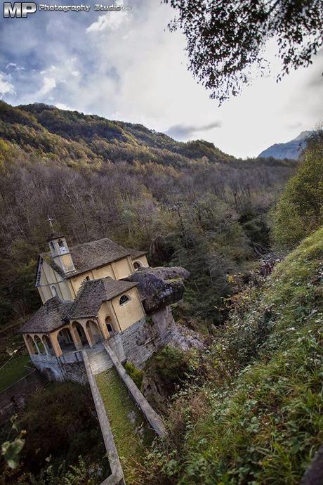 Il Santuario costruito sulla roccia.