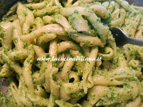 Maccheroni al Torchio con Pesto di Rucola