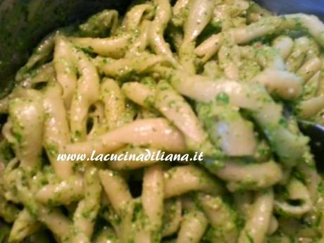 Maccheroni al Torchio con Pesto di Rucola