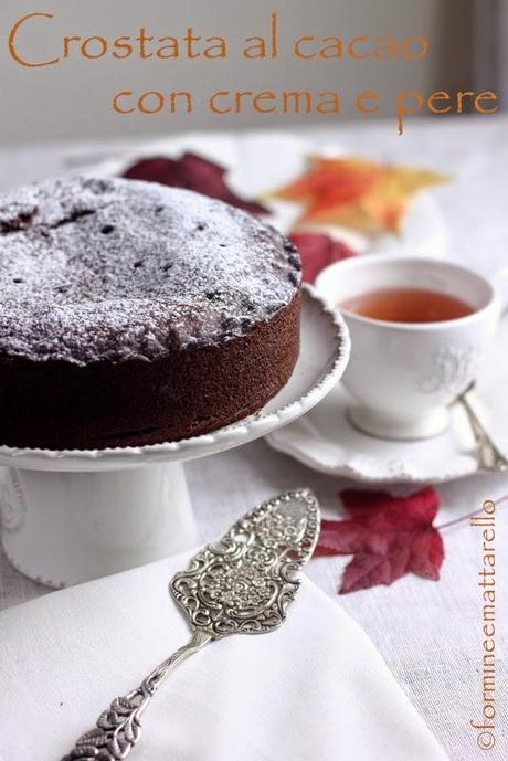 Crostata al cacao con crema e pere