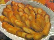 Lingue gatto, classico della pasticceria italiana.