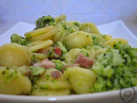 orecchiette con i broccoletti