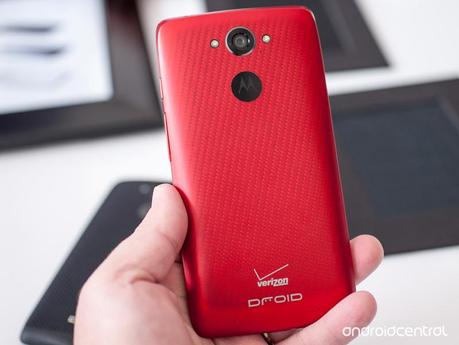 Verizon svela ufficialmente il nuovo Motorola Droid Turbo