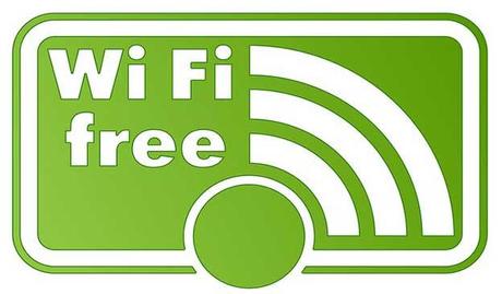 Wi-Fi gratuito in luoghi pubblici e negozi con limitazioni e multe