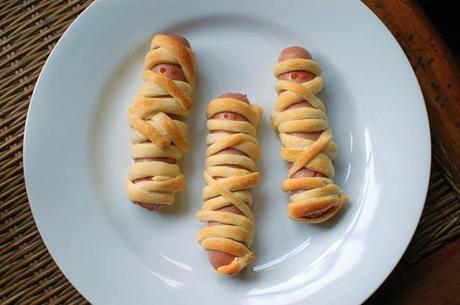 Halloween Food art - mummie di wurstel e pasta sfoglia
