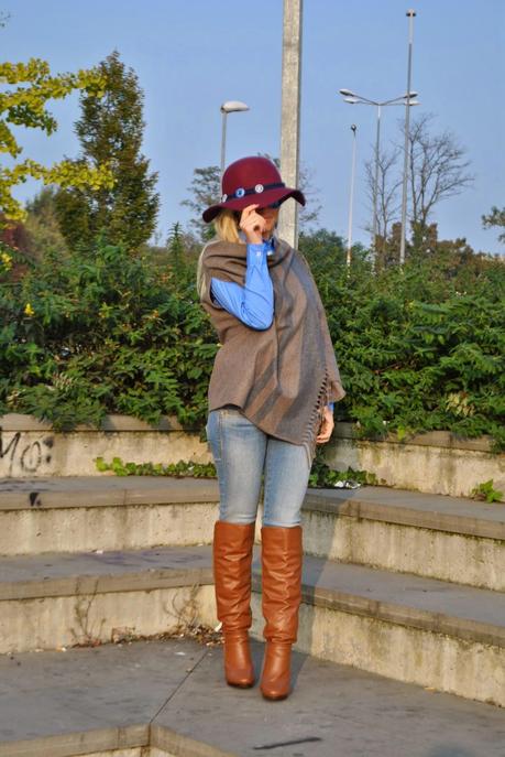 outfit mantella outfit casual abbinamenti mantella outfit jeans e mantella outfit stivali cuissardes outfit camicia azzurra outfit jeans fornarina come abbinare la mantella outfit cappello zara jeans e stivali abbinamenti stivali e jeans orecchini majique majique london earringss zara hat fornarina botton up mantella liu jo how to wear cape outfit cape outfit autunnali outfit casual autunnali outfit ottobre 2014 fashion blogger italiane fashion blogger bionde mariafelicia magno fashion blogger outfit colorblock by felym mariafelicia magno fashion blogger di color block by felym come abbinare il cappello cappello burgundy majique london earrings occhiali da sole con lenti a specchio azzurre excape