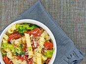 Pasta broccoli pomodorini secchi with dried tomatoes