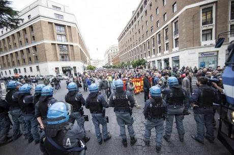 Roma manifestazione Ast:  Coisp stop manifestazioni senza regole e garanzie 