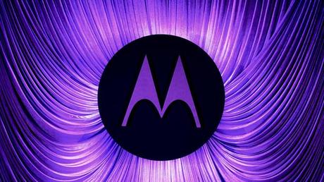 Motorola va alla grande: in un anno è cresciuta del +100%