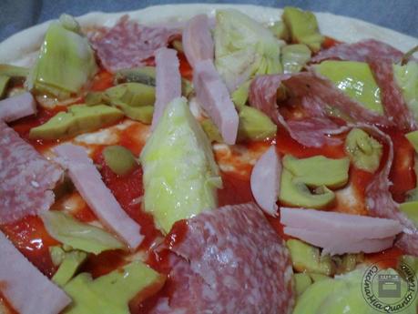 Pizza capricciosa