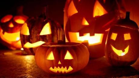 La bufala della scomunica di Halloween da parte della Chiesa cattolica La bufala della scomunica di Halloween da parte della Chiesa cattolica