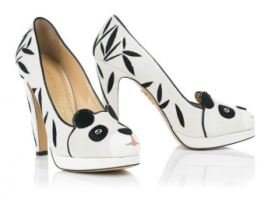 Charlotte Olympia, spaventosamente glamour nella notte di Halloween