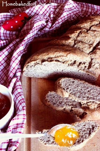 Pane con Farina di Grano Saraceno e Profumi di Montagna...